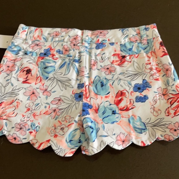 Girl shorts - Picture 4 of 5